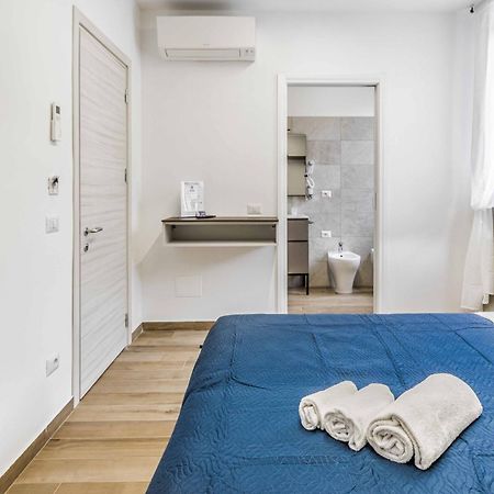 La Perla Rooms Saronno Exterior foto