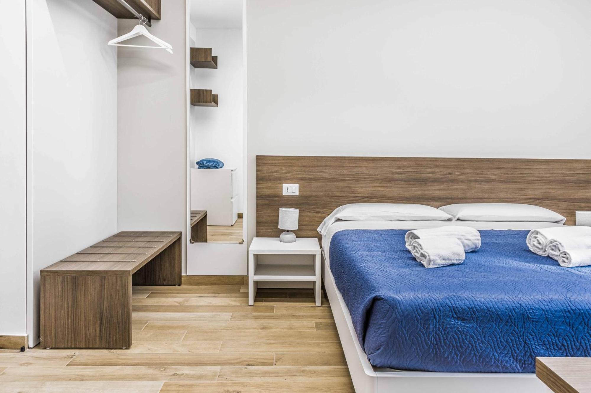 La Perla Rooms Saronno Exterior foto